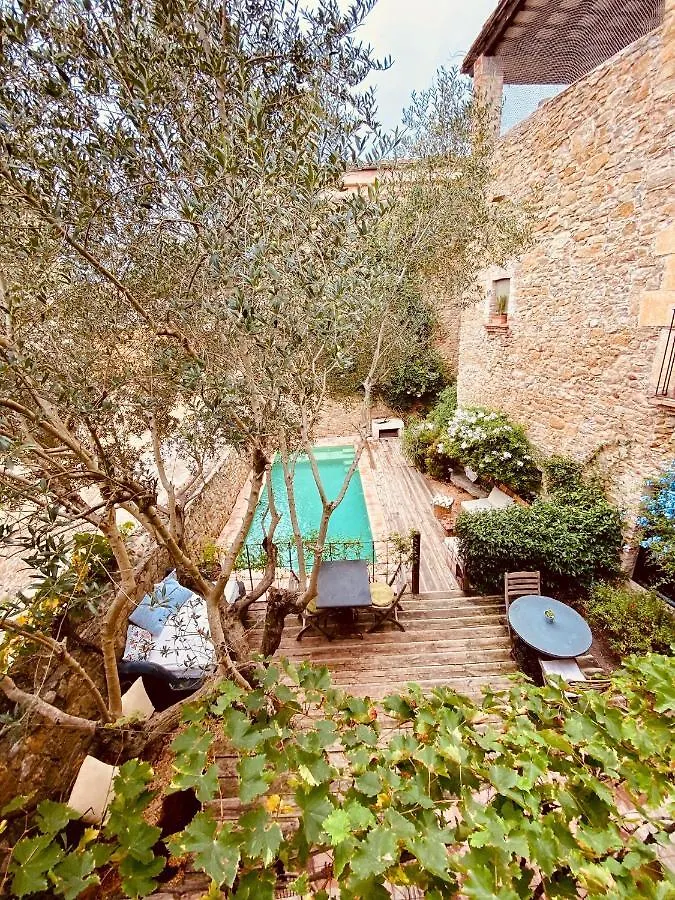 Bed and Breakfast Casa Migdia Sant Jordi Desvalls Frühstückspension