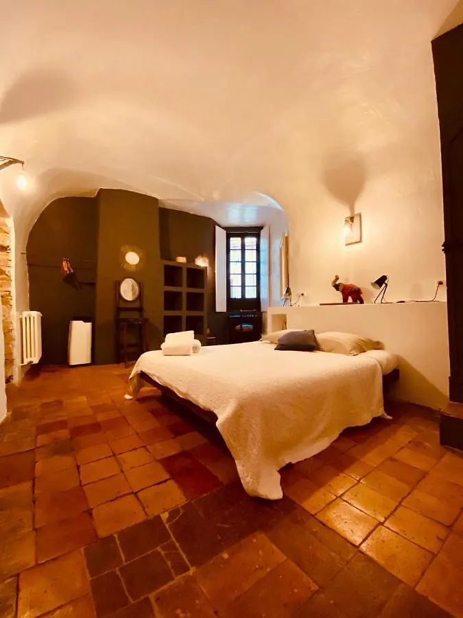 Bed and Breakfast Casa Migdia Sant Jordi Desvalls 3*,  Spanien