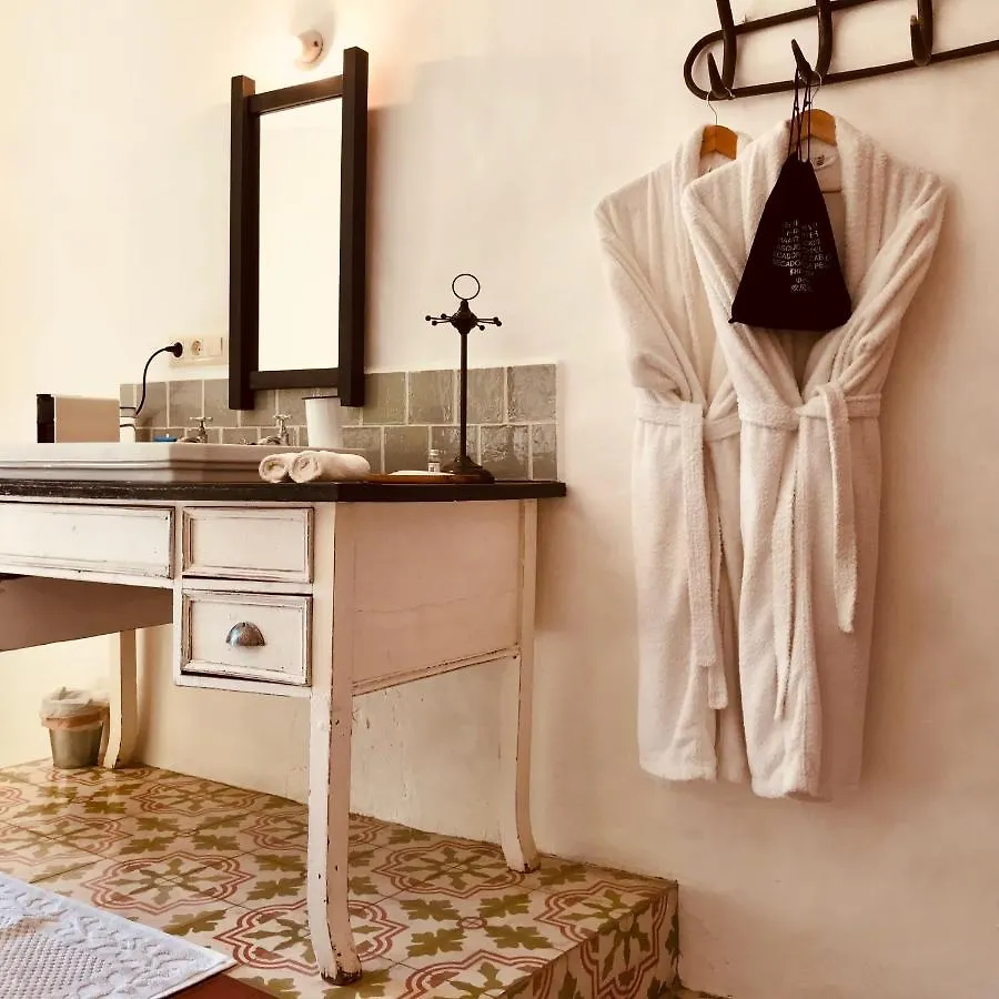 *** Frühstückspension Bed and Breakfast Casa Migdia Sant Jordi Desvalls Spanien