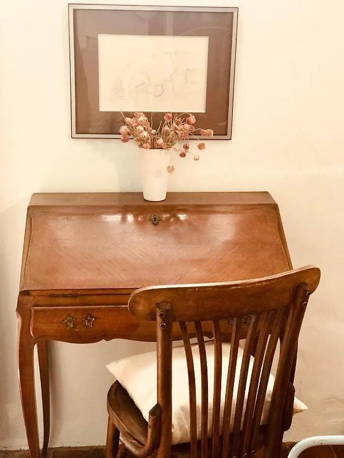 Bed and Breakfast Casa Migdia Sant Jordi Desvalls 3*,
