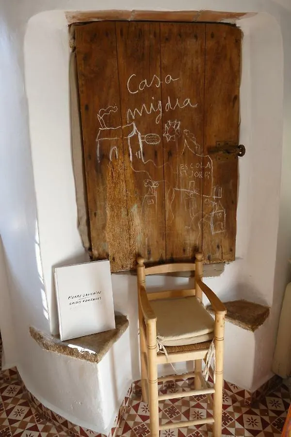 Bed and Breakfast Casa Migdia Sant Jordi Desvalls Frühstückspension