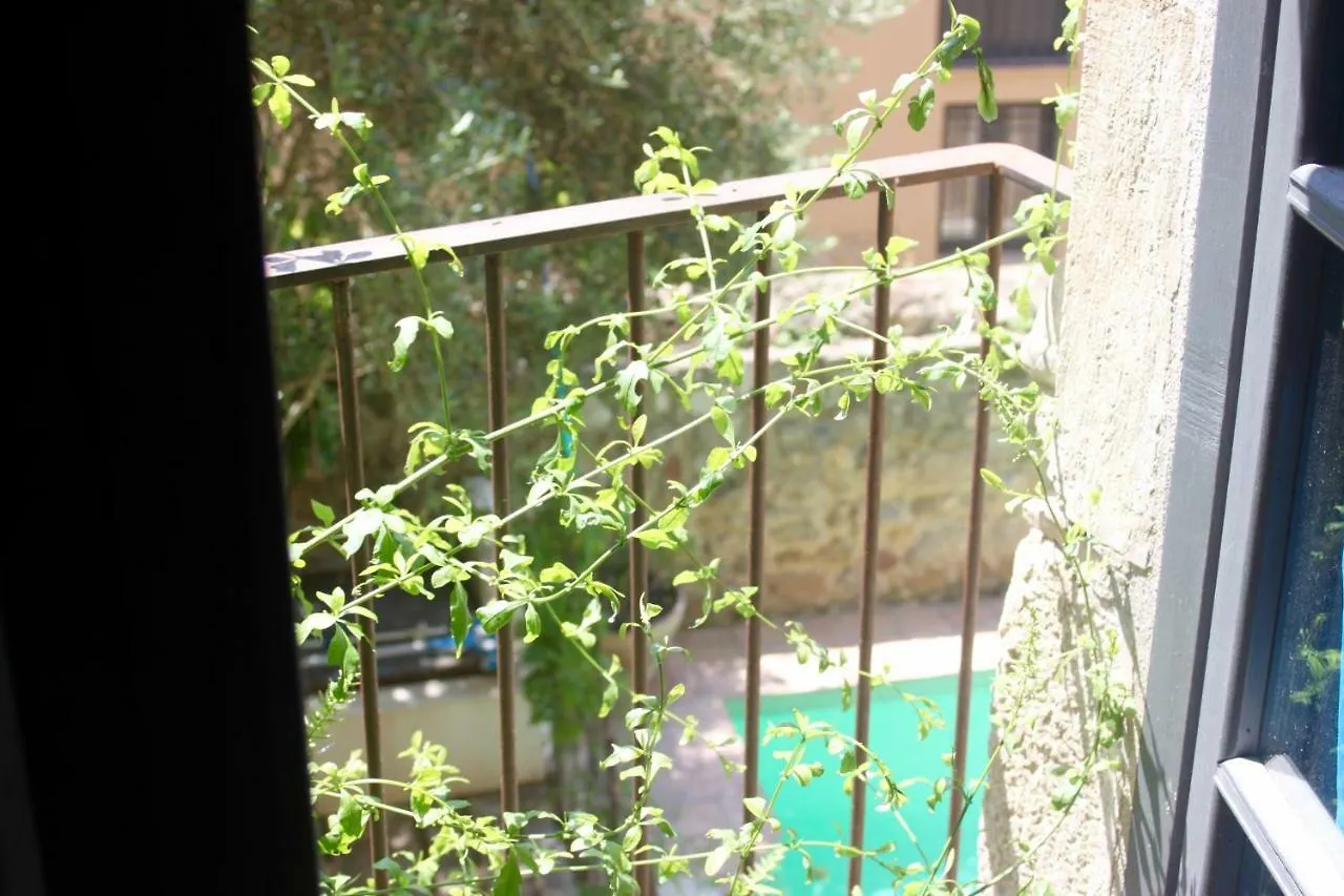 Casa Migdia Bed & Breakfast Sant Jordi Desvalls Spain