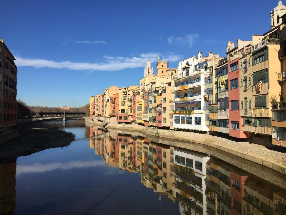 Bed and Breakfast Casa Migdia Sant Jordi Desvalls 3*,